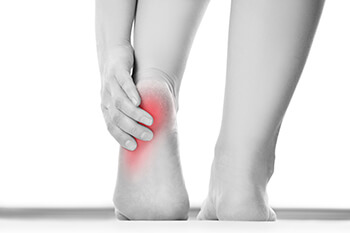 Heel pain treatment in the Fairport Harbor, OH 44077, Perry, OH 44081, Solon, OH 44139, Pepper Pike, OH 44124, Kirtland, OH 44094, Willoughby Hills, OH 44094, Highland Heights, OH 44143, Mayfield Village, OH 44143, South Euclid, OH 44121, Oakwood, OH 44146, Shaker Heights, OH 44120 areas